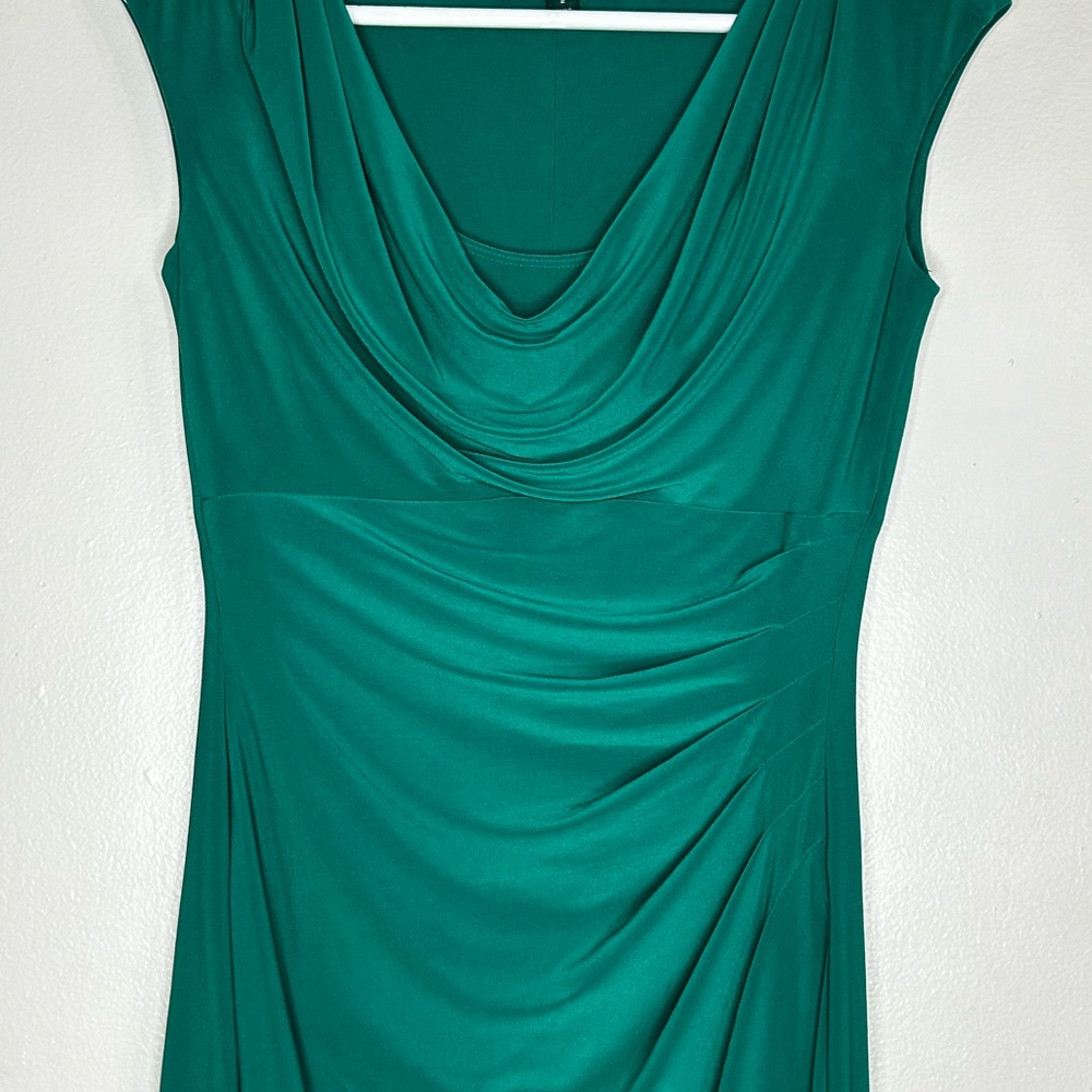 RALPH LAUREN Emerald Green Midi Ruched And Sleeveless Dress 2 . - Picture 2 of 8